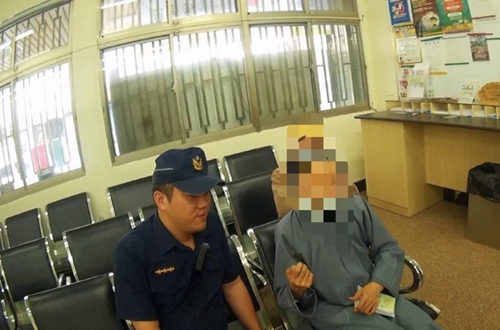 假檢警要監管帳戶存款 嘉義警攔婦人解定存逾70萬元 226 cnews204250429a05