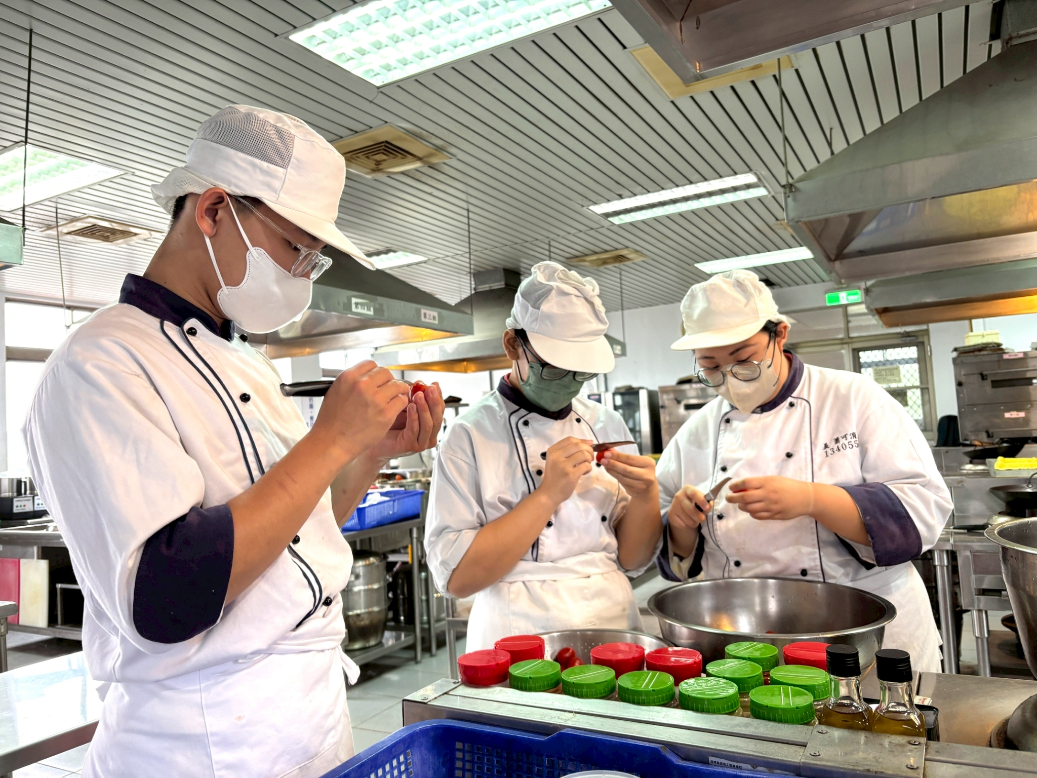 達德商工成果展溫馨登場 學生以三年所學為母親獻上感恩饗宴 - https://www.watchmedia01.com