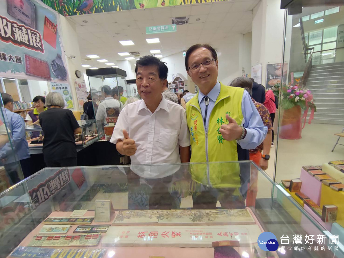 火柴達人蔣敏全收藏展讓人懷舊，其中「故宮火柴」精品收藏，長度有68公分，讓人讚嘆！圖／記者鄧富珍攝