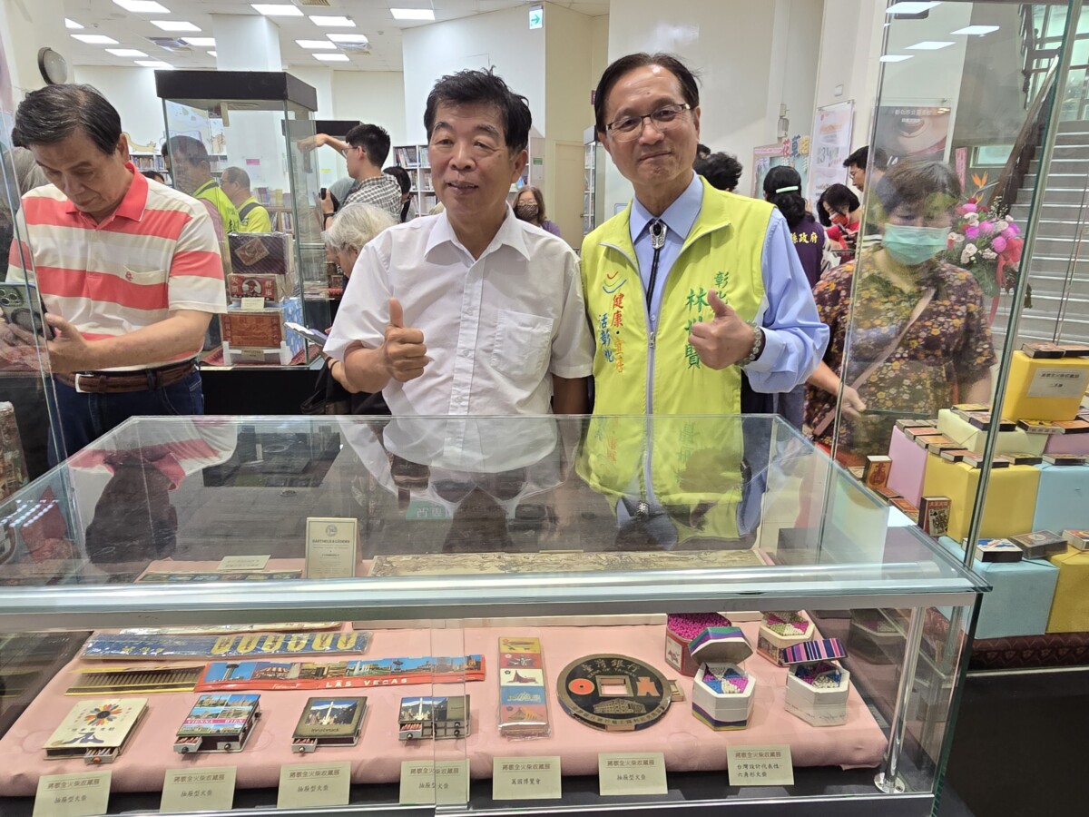 ▲今(30)日開幕式,彰化市長林世賢(圖右1)與蔣敏全(圖右2)合照。(記者廖美雅攝)