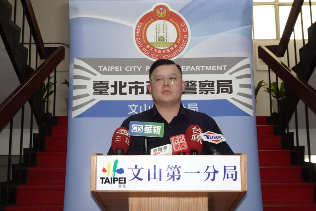 偷車賊國道狂飆 文一警極速追捕破案 3 DSC02518