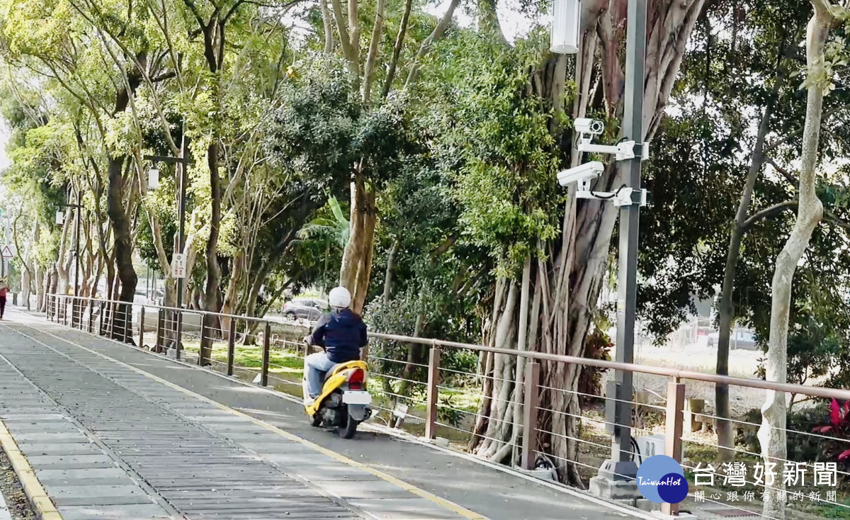 嘉油鐵馬道後續將擴大範圍增設12支車牌辨識鏡頭／嘉義市府提供