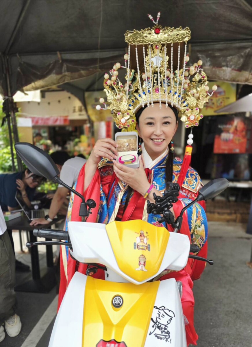 Af8557f0d315600ef3ff0c077cf6b926