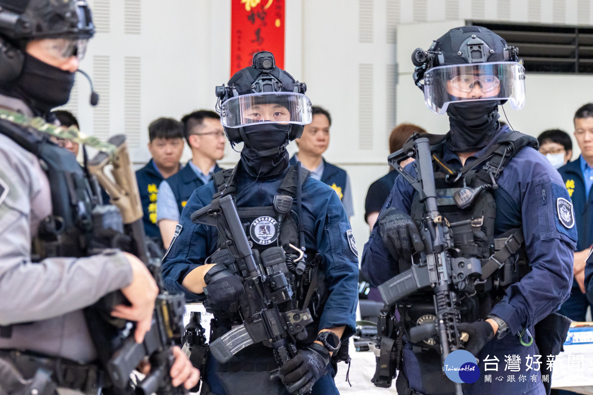 「雷霆除暴專案」全面掃黑、肅槍、緝毒及打擊詐欺集團。
