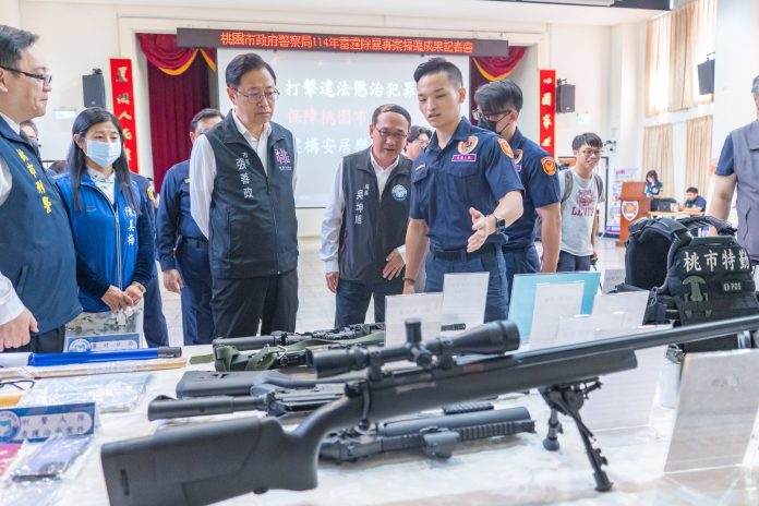 張善政嘉勉警察同仁 「雷霆除暴專案」破獲超過6600案件 70 20250502192148203 scaled