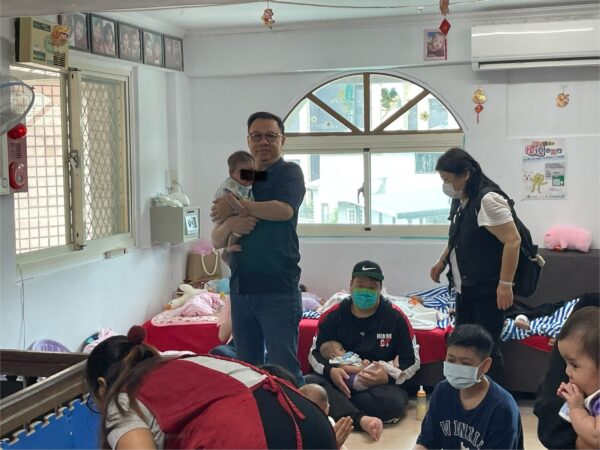 台北市律師聯誼協會理事長倪映驊律師指出,非法移工在台生育問題多年來鮮少受到主流社會重視。圖/朱立君攝