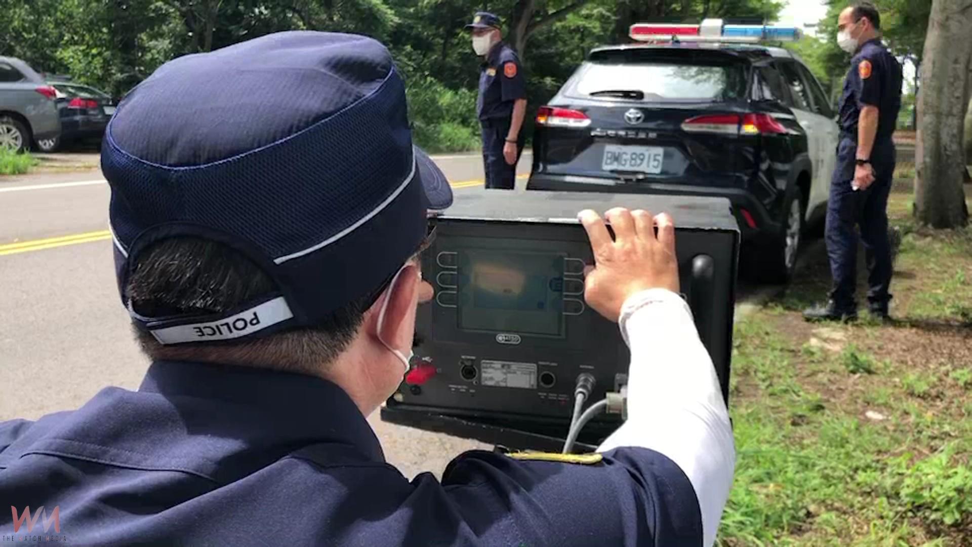 又撞同一根電桿!16歲少年139線過彎失控慘摔 竟是無照駕駛 - https://www.watchmedia01.com