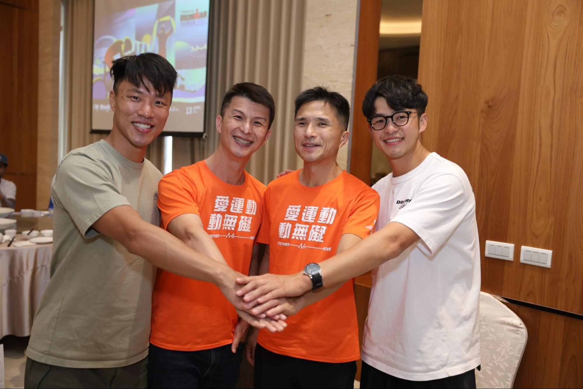 圖說:左起國內第1名李瑋、愛運動動無礙發起人姜義村、視障鐵人選手李協興、陪賽員吳承泰