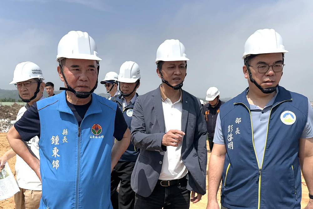 苗栗西山垃圾場盼活化 鍾東錦:拓增財源、降低空污 224 苗栗西山垃圾場盼活化 鍾東錦:拓增財源、降低空污 223