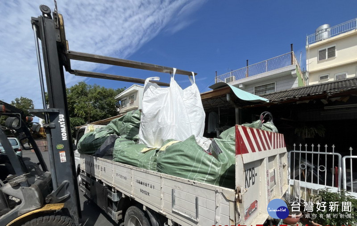 ▲高市環保局推動「石綿建材廢棄物清除處理補助計畫」已邁入第二年。
