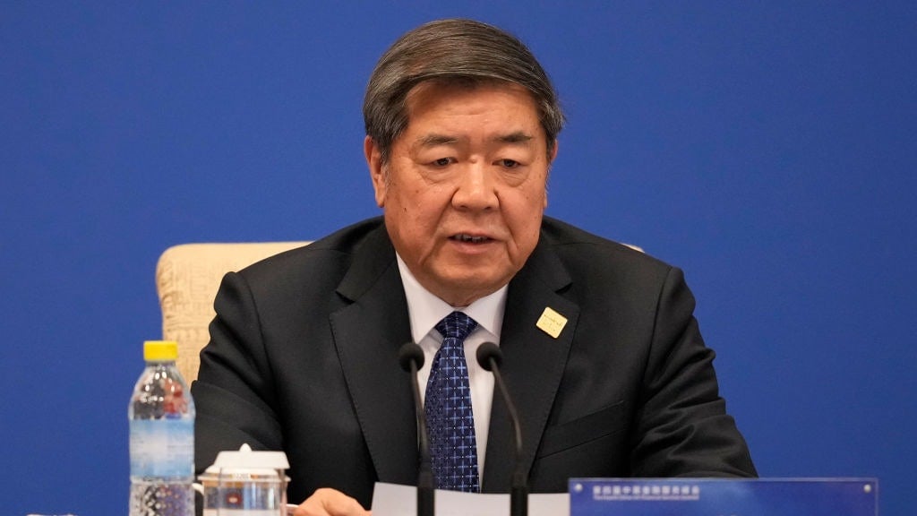 何立峰至瑞士與美財政部長談判,是近月來雙方高層官員首度見面。翻攝春港01