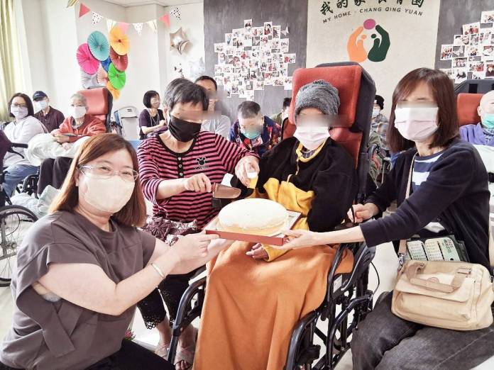 北榮桃園分院護理之家舉辦母親節活動 促進長輩社會參與 1 0