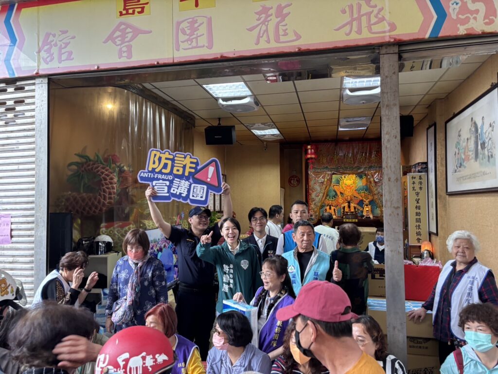 溫馨母親節  謝謝您的愛  母親真偉大  社寮里致敬