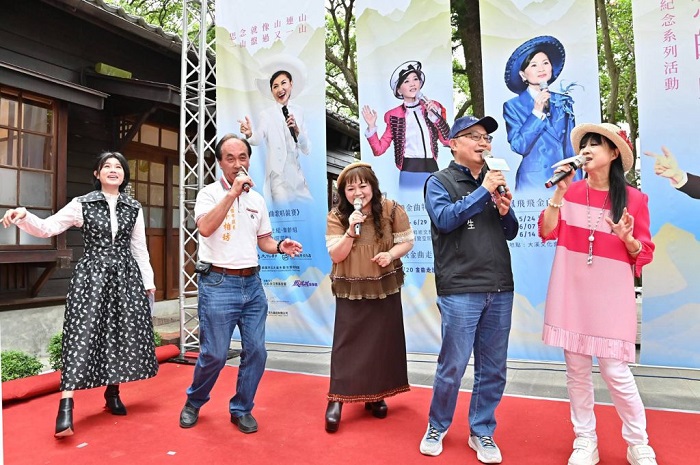 朱海君、桃園市議員李柏坊、大南方、桃園市政府文化局局長暨財團法人大嵙崁文教基金會董事長邱正生、小南方