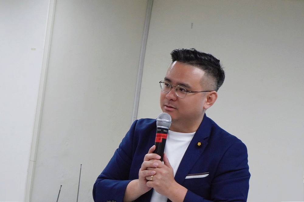 廖偉翔提3建議因應關稅匯率戰 黃健豪籲加碼補助企業與勞工 232 廖偉翔提3建議因應關稅匯率戰 黃健豪籲加碼補助企業與勞工 231
