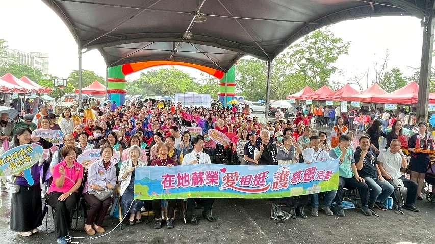 ▲ 愛相廷護慈恩母親節系列活動大合影。