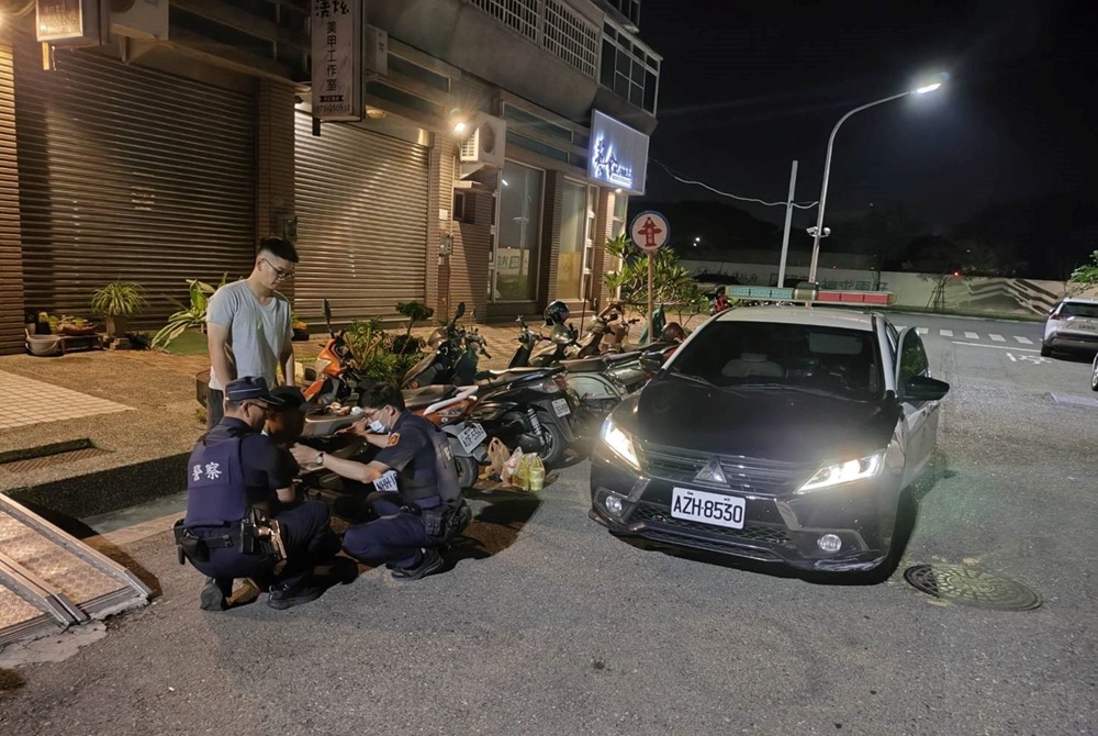 機車騎士拒檢逃逸 巡邏警再逮人原來是5案通緝犯 210 cnews204250509a04