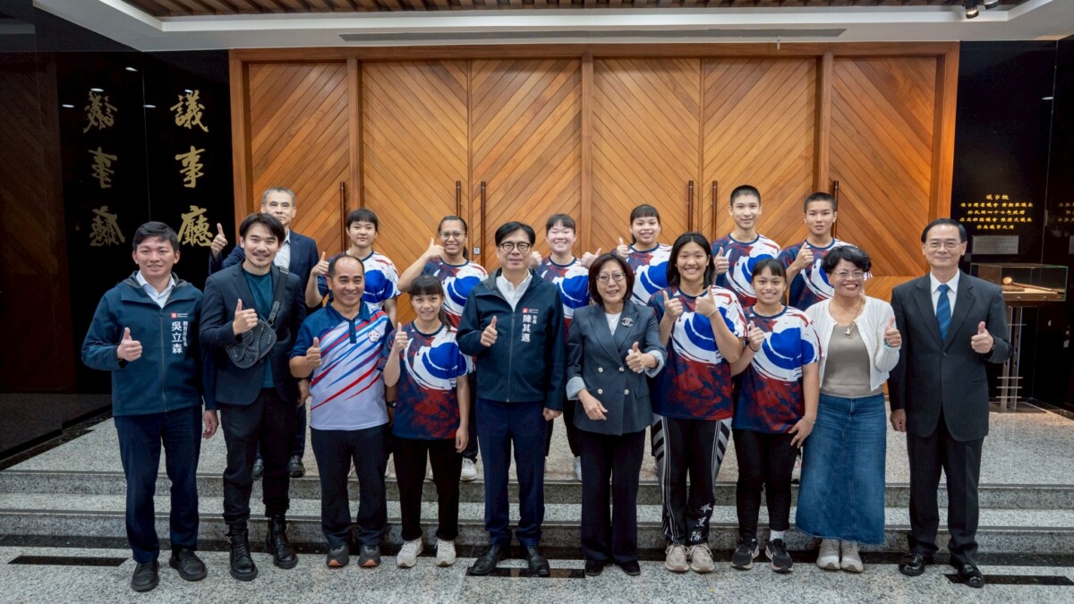 ▲金銀銅全包辦！鼓山高中舉重隊凱旋而歸，企業、議會及市府齊力挺。
