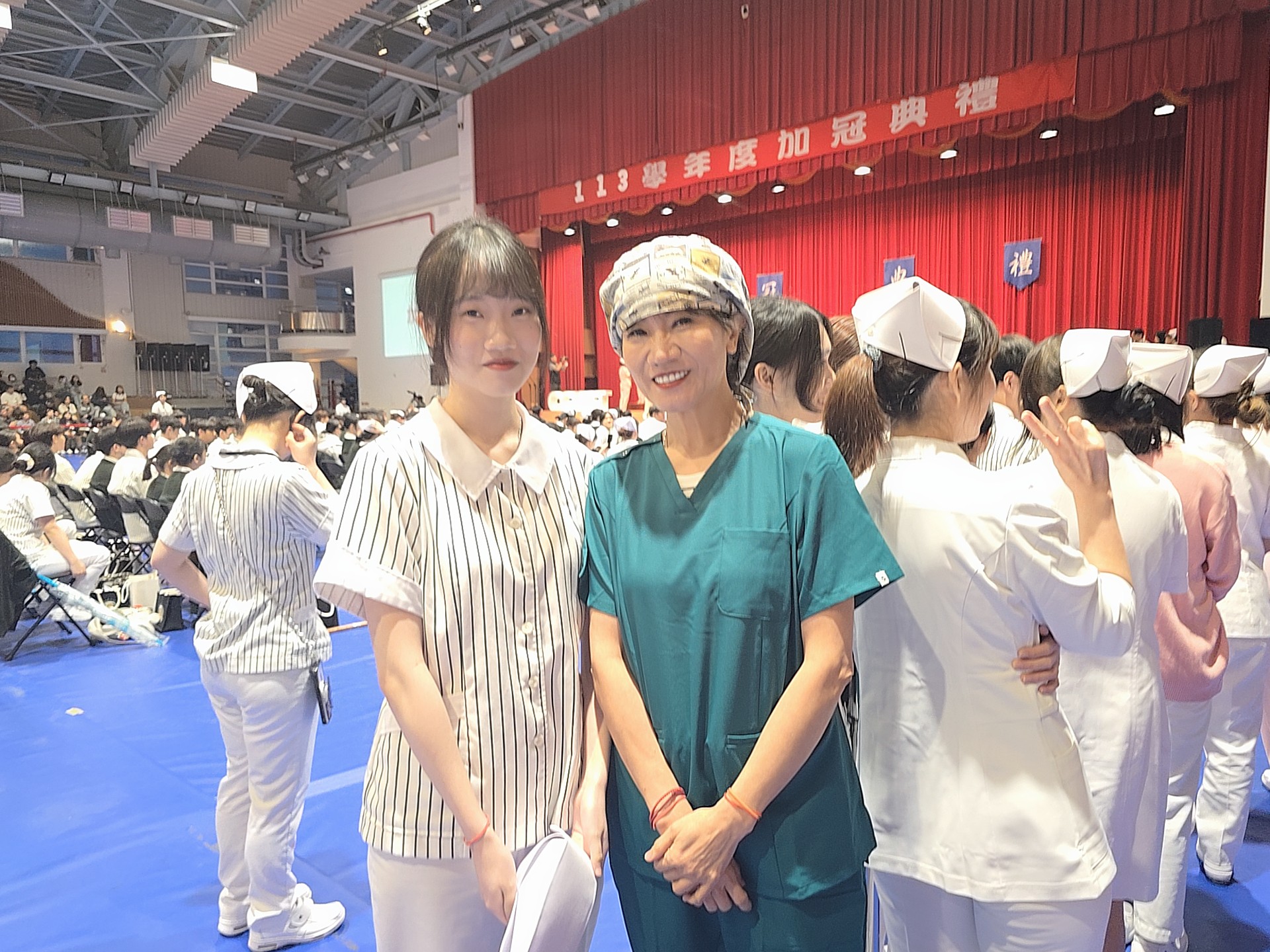 基隆長庚護理師陳麗華為自己女兒加冠 傳承「小護士」精神 7 495236557 29902271439364142 4753843803931631047 n