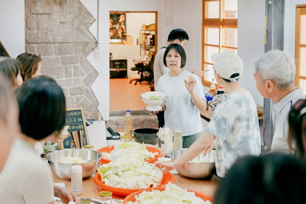 ▲精選在地夏季食材，由料理職人打造限定菜色。(圖/新北投車站提供)