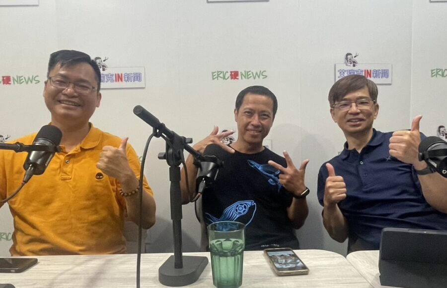 圖／黃文辰多才多藝，不論是嚮導、協作、揹工、救難、蓋山屋、廚師，樣樣精通，國外內大小山都有他的足跡。（艾瑞克IN新聞攝）