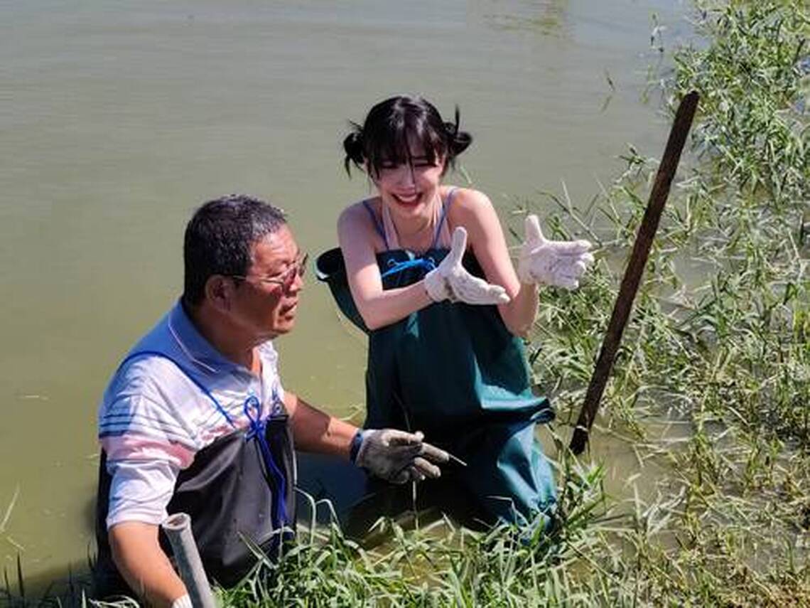 韓女星尹到怡台南品嘗台灣鯛