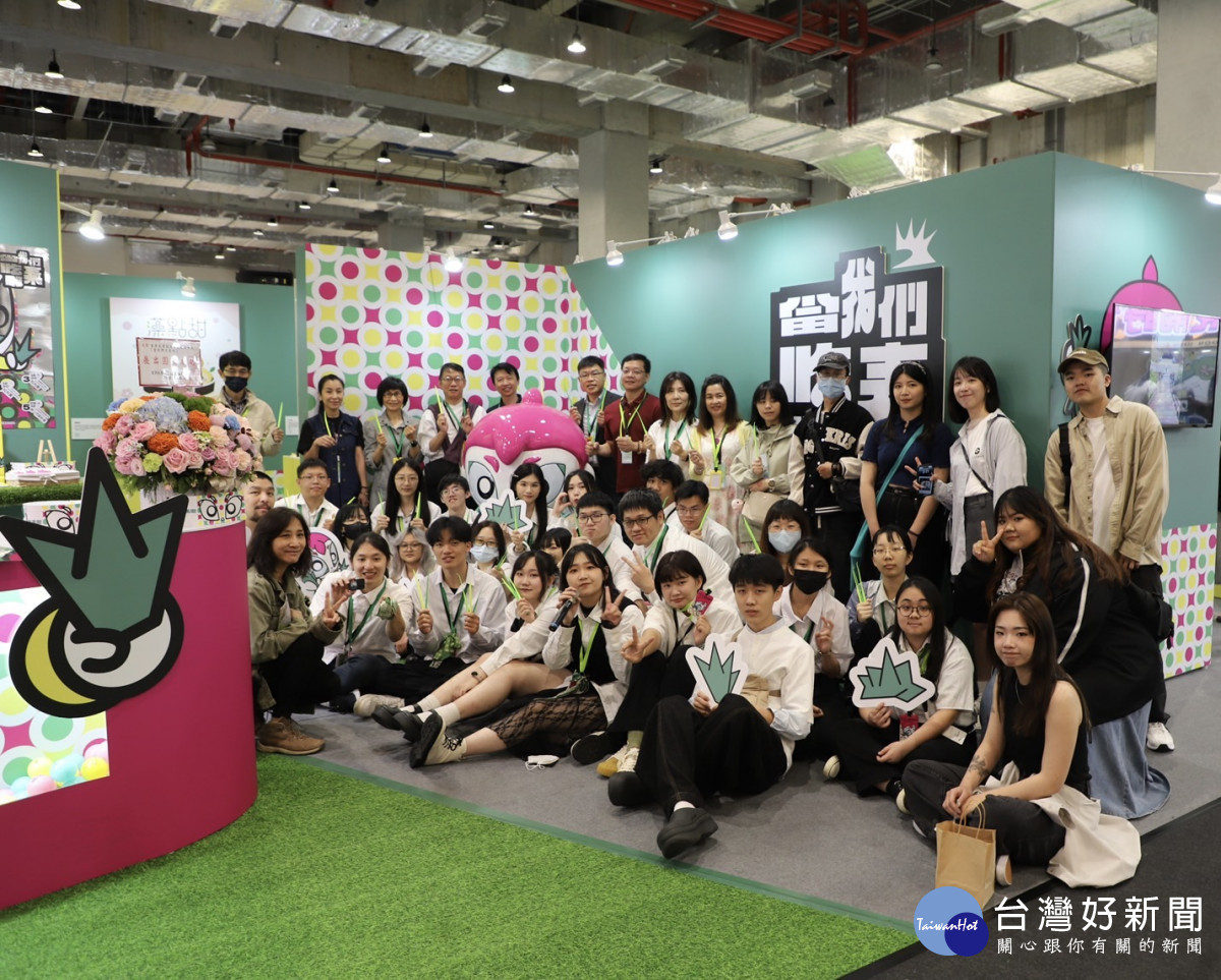 玄奘大學視覺傳達設計學系110級畢業生作品在台北南港展覽館二館4樓（D-08展位）精彩呈現。