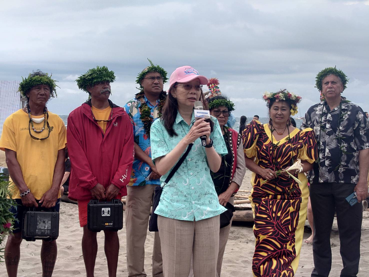 航向母親的島嶼　帛琉「無私分享號」抵達臺東杉原灣 海委會與臺東縣政府共同見證歷史航程