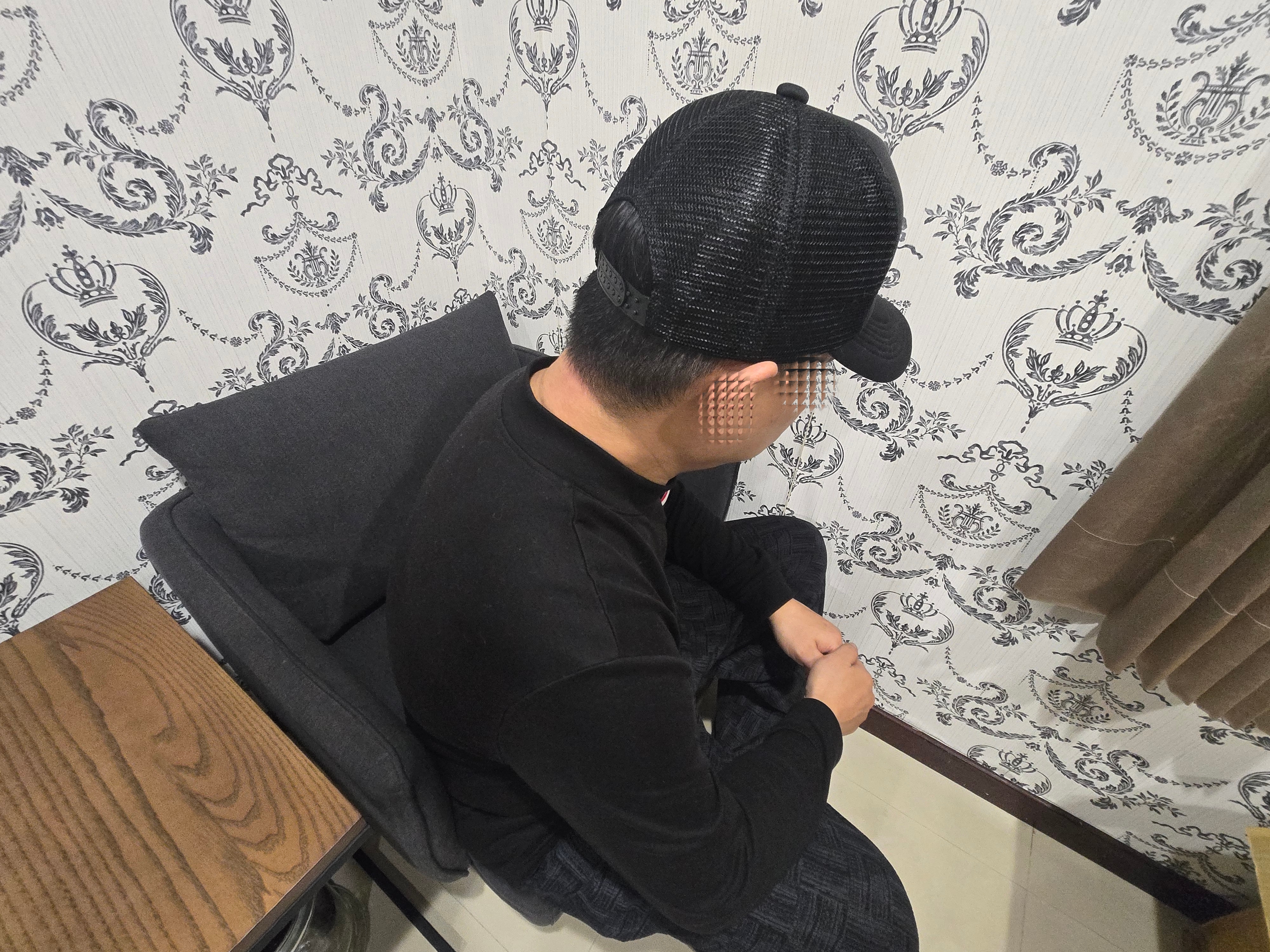 知情人士透露,目前網路上充斥徵求台人赴大陸申辦「中國身分證」的廣告,但其實背後深藏著詐騙連環套。(專案小組攝)