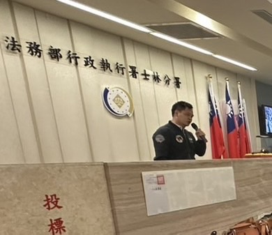 魔術師黃信凱出席士林分署活動,向民眾宣導反詐騙。 (圖/黃信凱 提供)