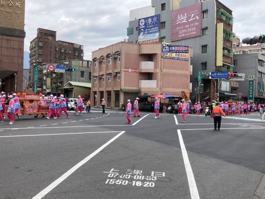 北海岸傳奇媽祖 慈護宮遶境 5月12日 5月13日登場 金山警有效交疏 守護市民安全 6 1747114750412