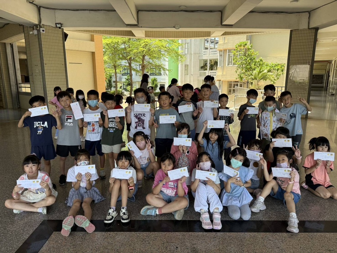 漾新聞|援中國小學生手寫信感恩 捐食行善傳遞愛