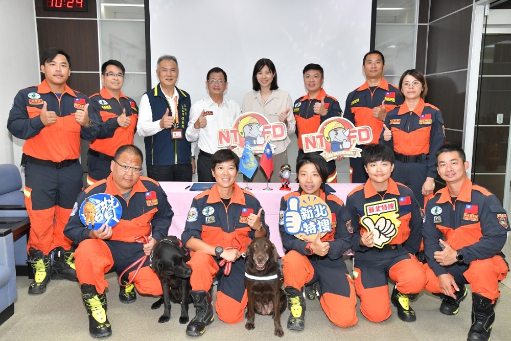 消防局與愛屋動物醫院簽署MOU 陳崇岳:強化搜救犬照護「讓戰力升級」 216 消防局與愛屋動物醫院簽署MOU 陳崇岳:強化搜救犬照護「讓戰力升級」 215