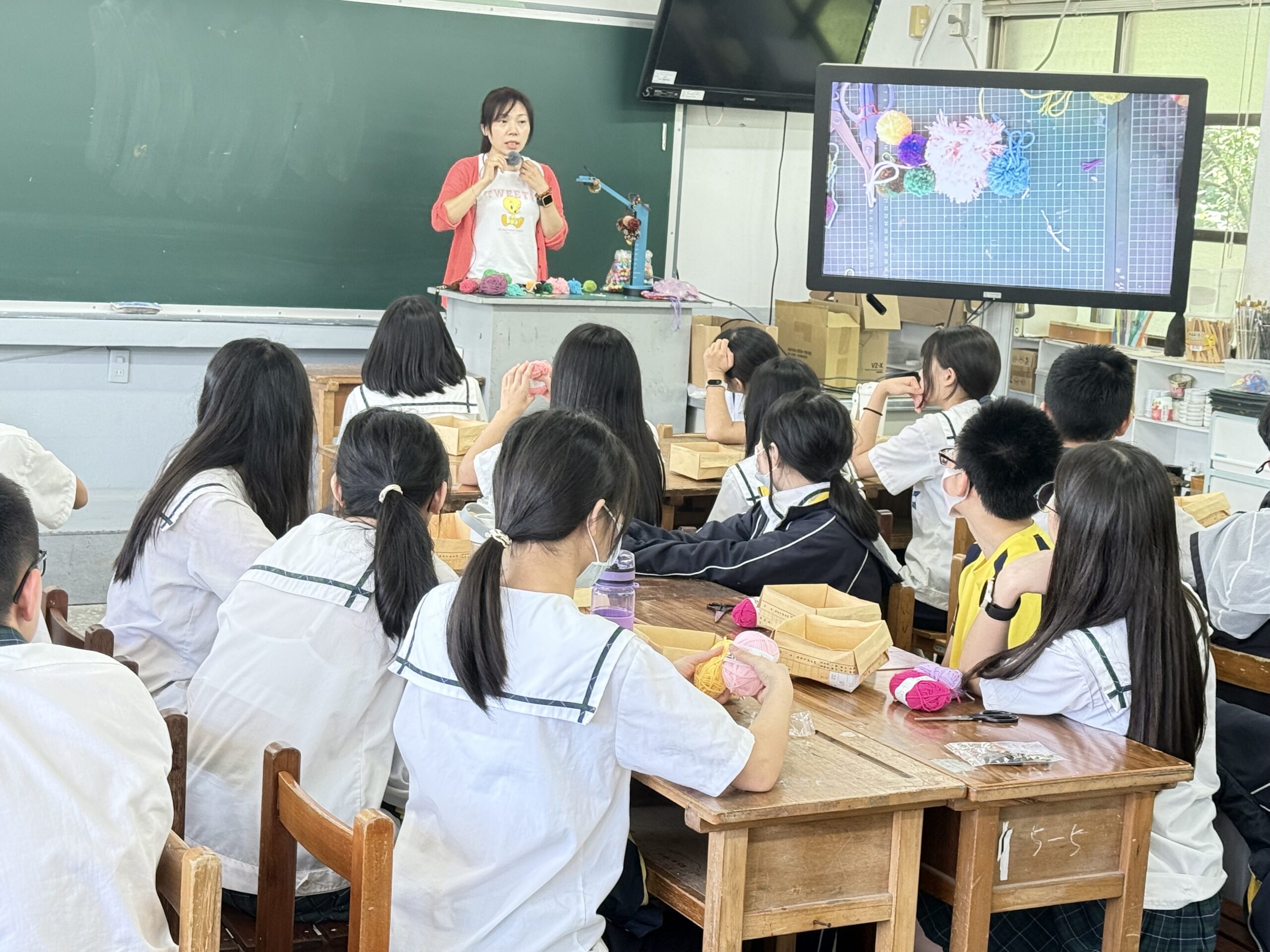武崙國中八年級職探選擇二信技高進行多元體驗收穫滿行囊 7 7827DC44 F42B 43EB B970 9D2BF8716F6F scaled