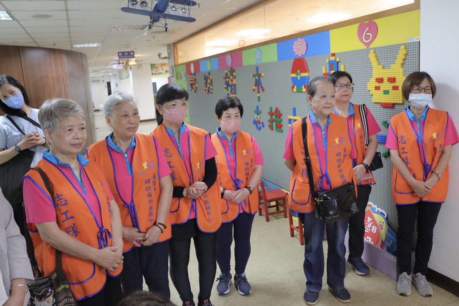基隆市志願服務推廣中心喬遷啟用 高齡志工保險政策同步上路