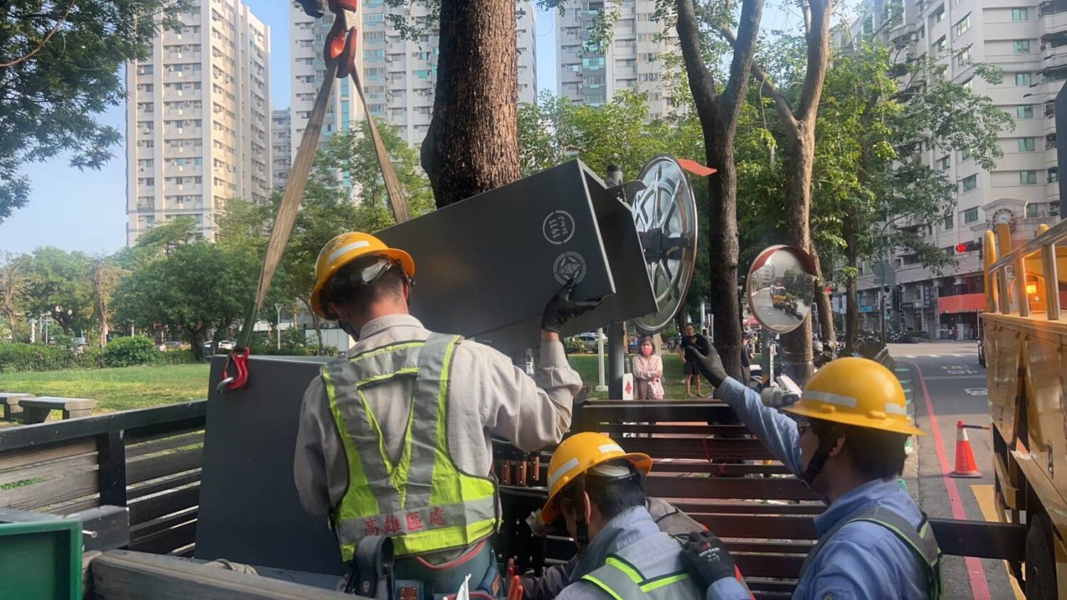 故障變壓器造成左營68戶停電 16:46全部完修復電