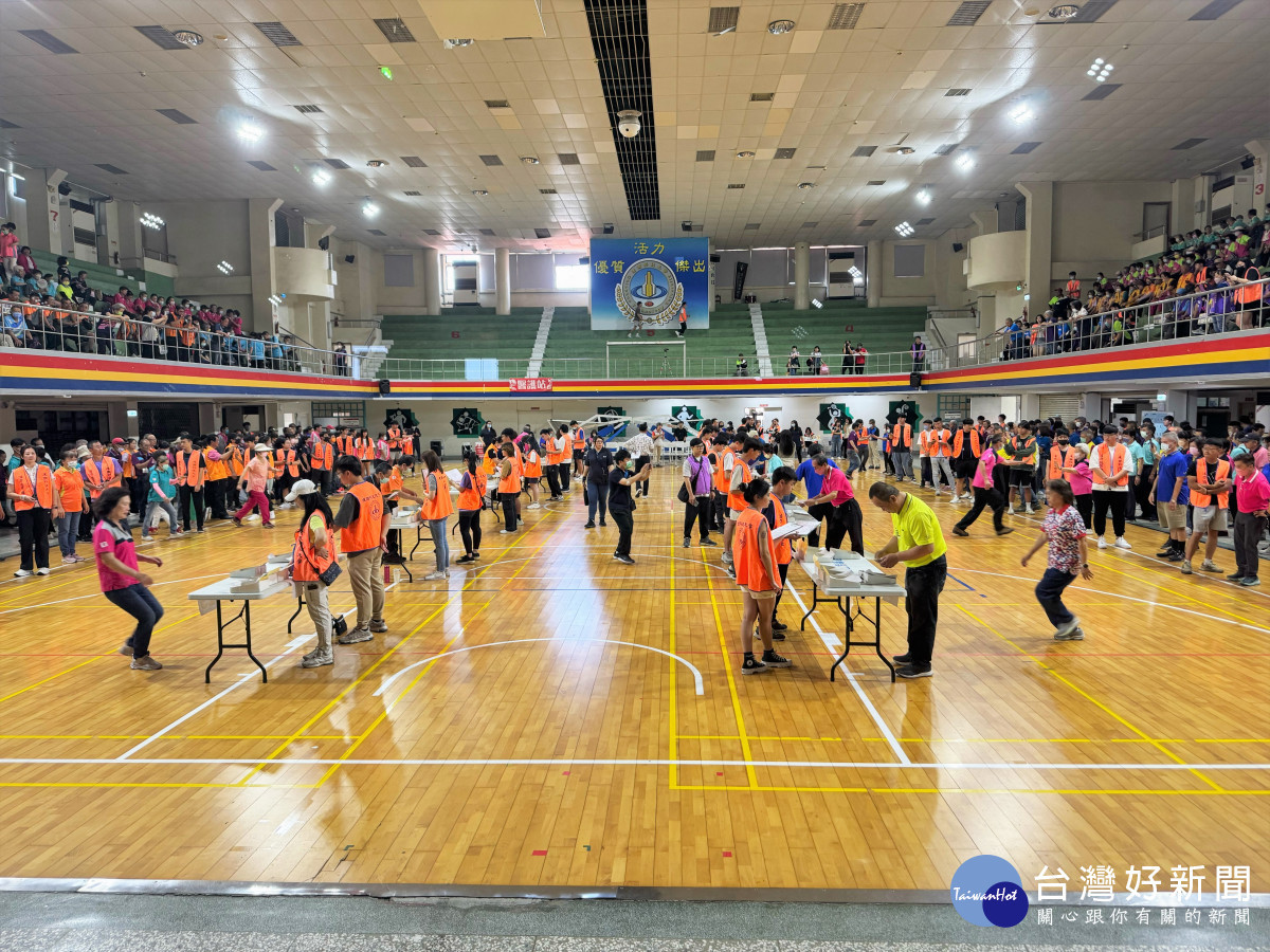 彰化環保志義工群英會活力登場,650位環保義工齊聚一堂。圖/記者鄧富珍攝