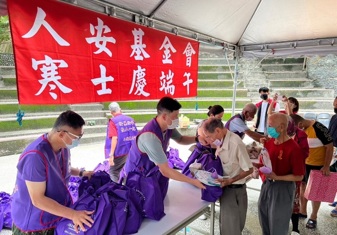 救救寒士的端午節 關懷禮尚缺四成
