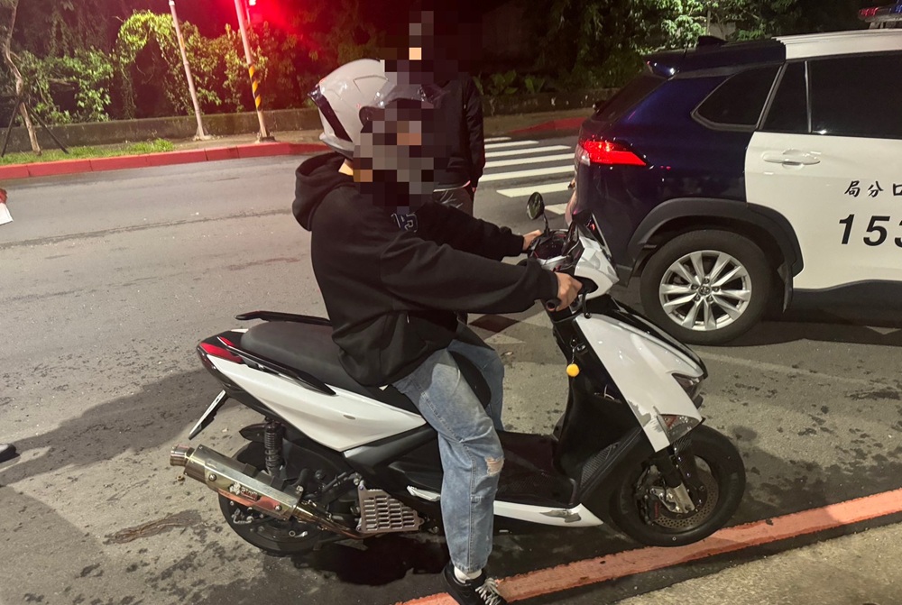 飆車少年拒檢逃逸 新北警電眼追人開出18張罰單 289 cnews204250517a01
