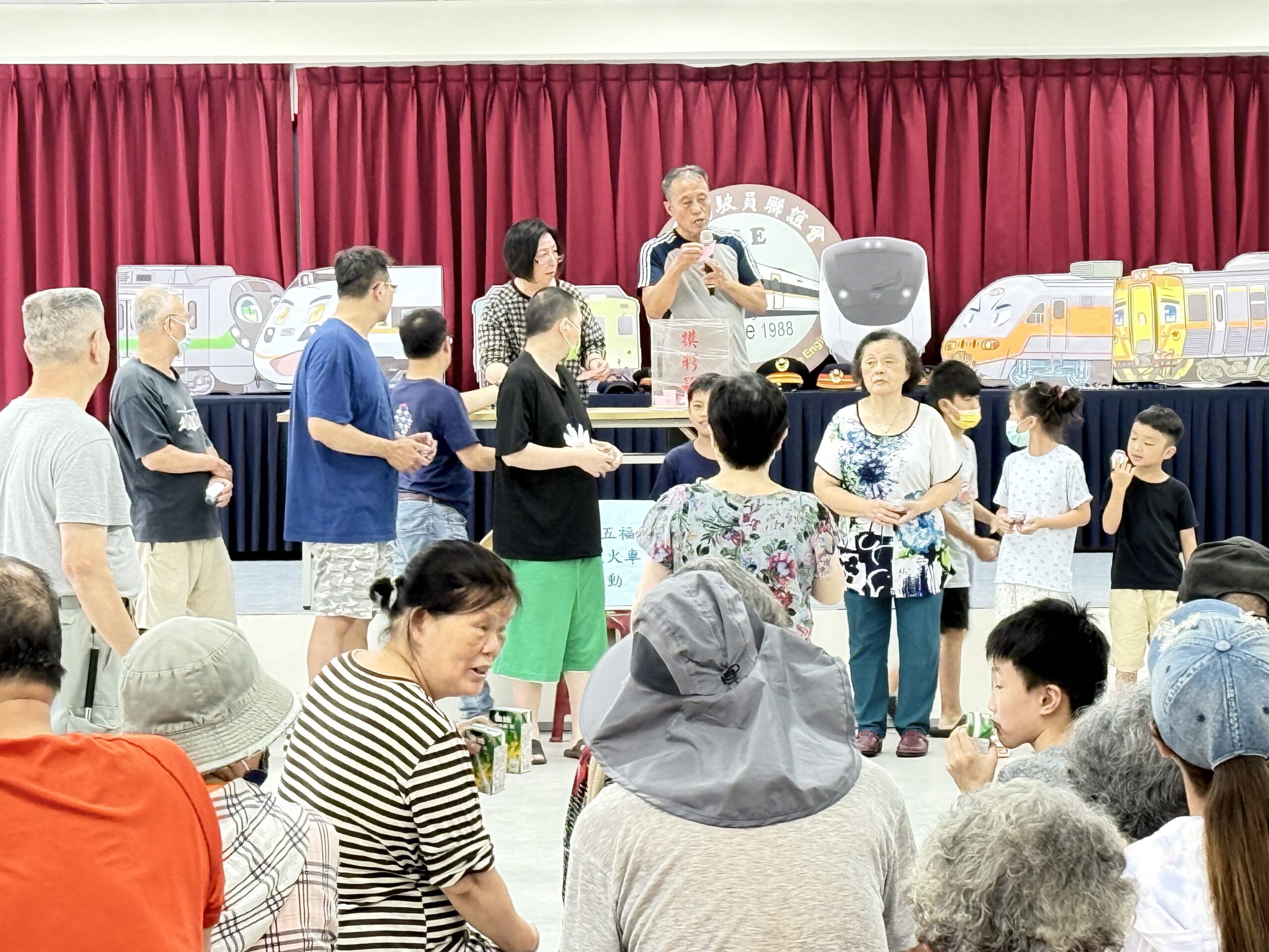 五福里認識火車活動深受社區歡迎 吸引眾多火車迷共襄盛舉