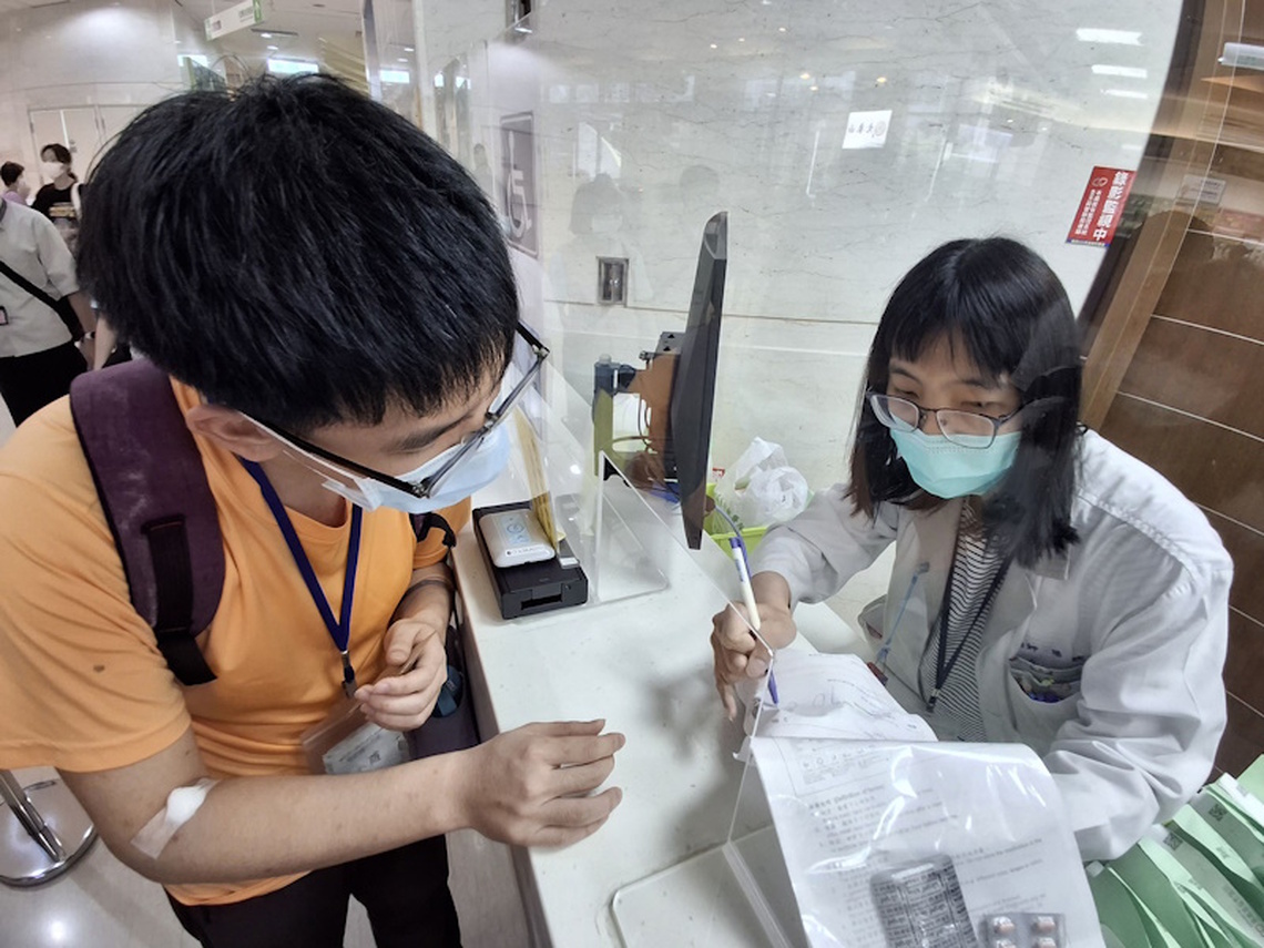 讓看病更簡單 嘉基與再耕園攜手創新服務助打造心智障礙者友善就醫環境