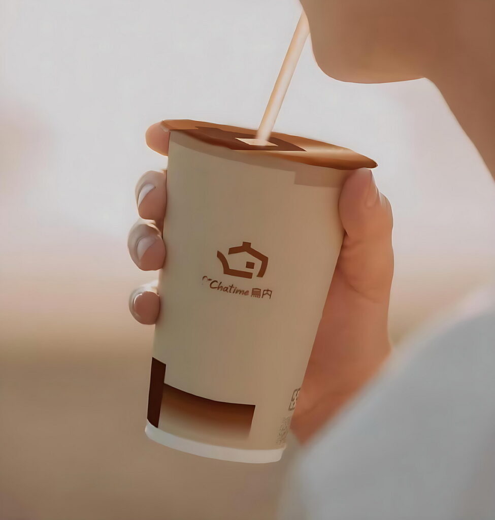 「日出茶太 烏內」全新品牌概念店，以「香氣即風格，奶茶即態度」為核心理念，顛覆傳統烏龍茶強調焙火味思維。圖片來源：日出茶太 烏內