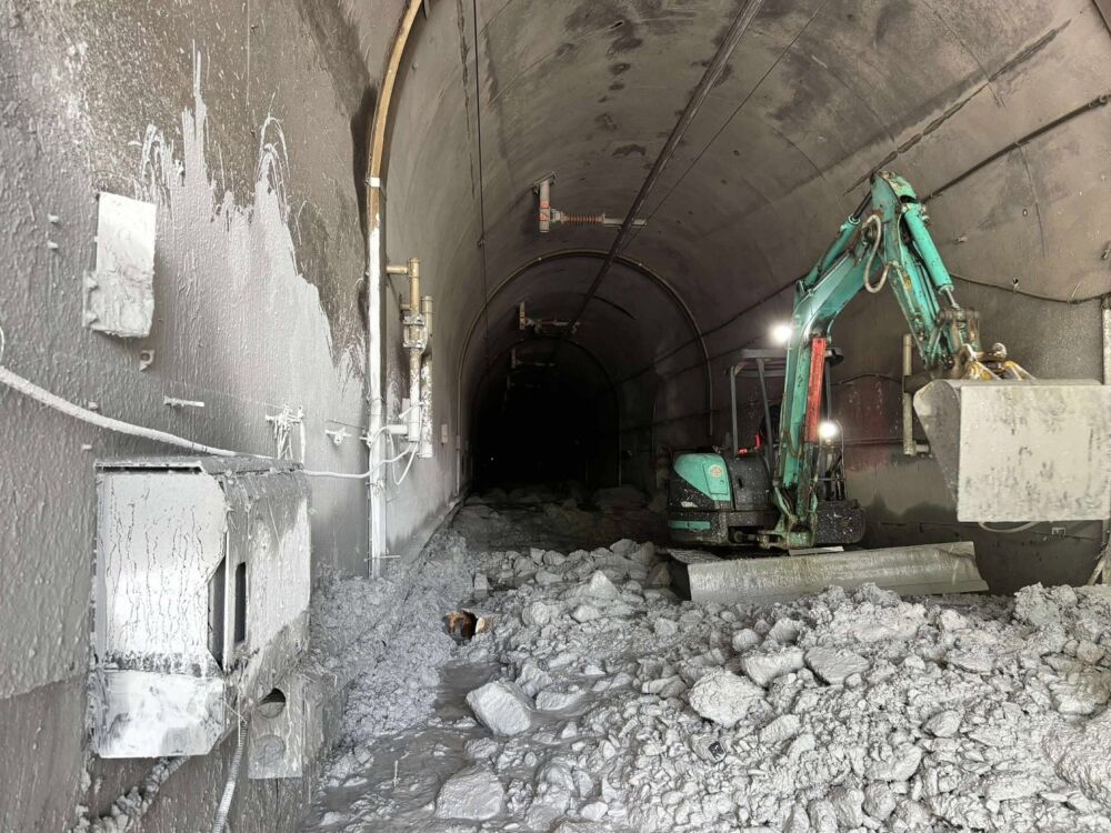 花蓮豪雨路斷成孤島 魏嘉賢籲縣府強化疏運應變機制 220 花蓮豪雨路斷成孤島 魏嘉賢籲縣府強化疏運應變機制 219