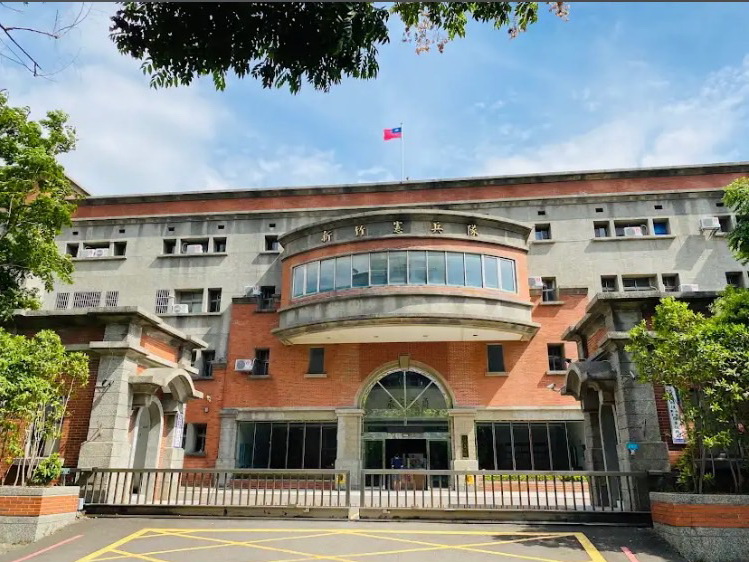 新竹憲兵隊驚爆重大軍紀醜聞!已遭調職的前隊長呂姓中校竟將隊上女軍官視為自己的嬪妃。(翻攝自網路)