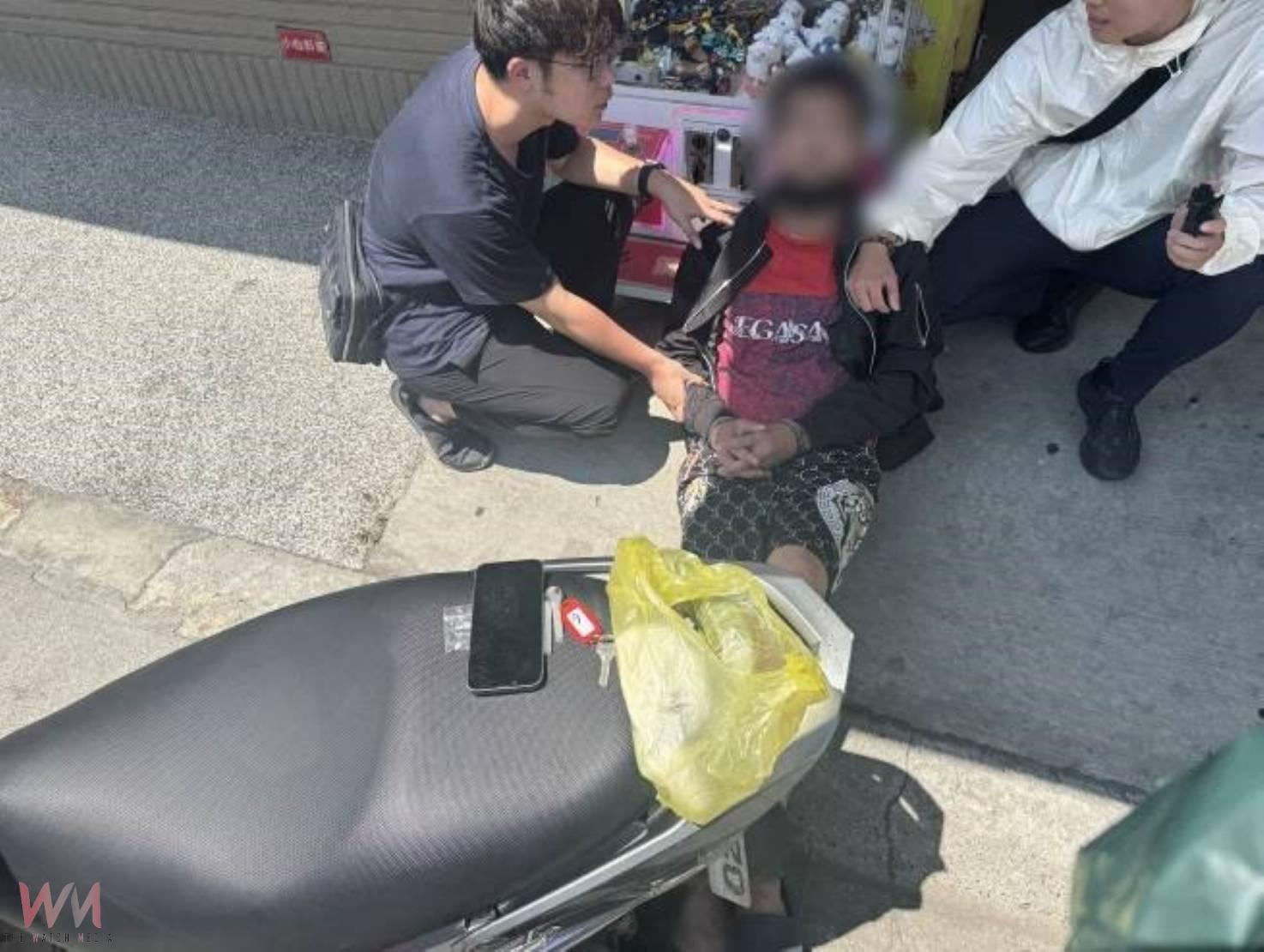 毒蟲藏身車後座 落單女深夜開車嚇得花容失色 - https://www.watchmedia01.com