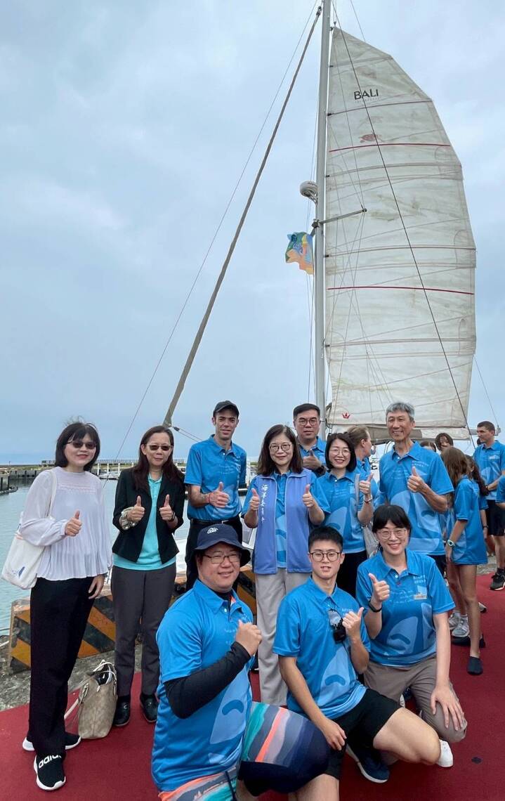漾新聞|科學家陪航!帆船跳島也能做研究