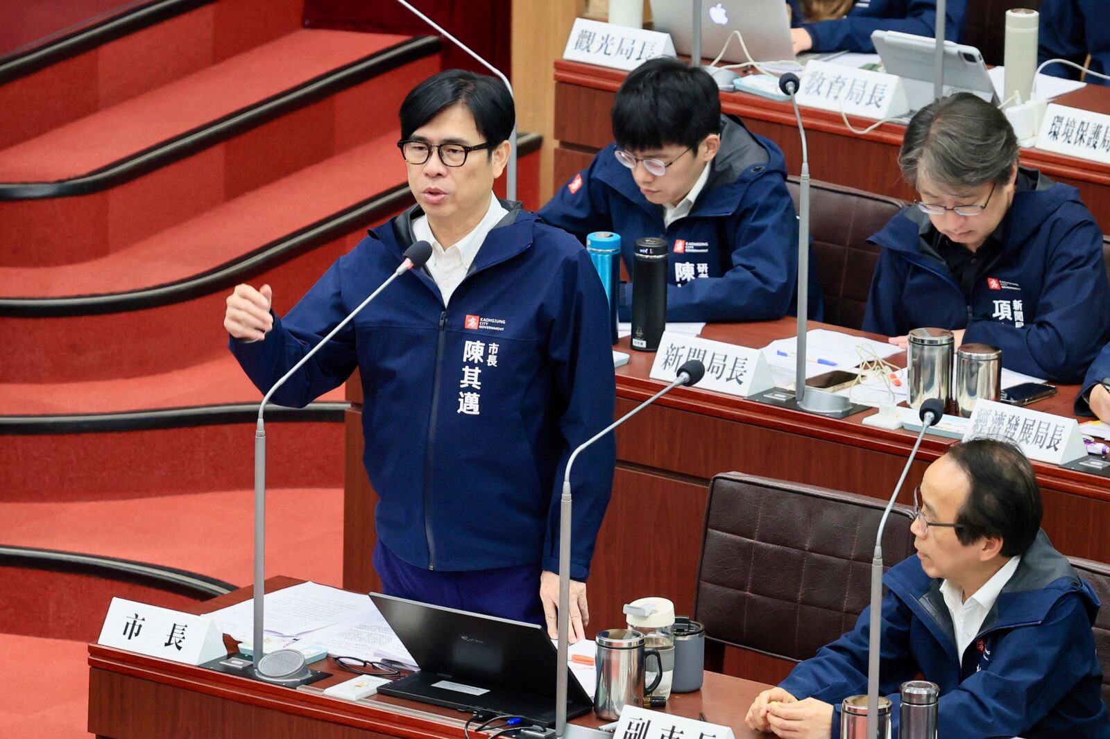 中央補助遭刪52億 陳其邁:行政立法兩院應正視地方困境 248 中央補助遭刪52億 陳其邁:行政立法兩院應正視地方困境 247