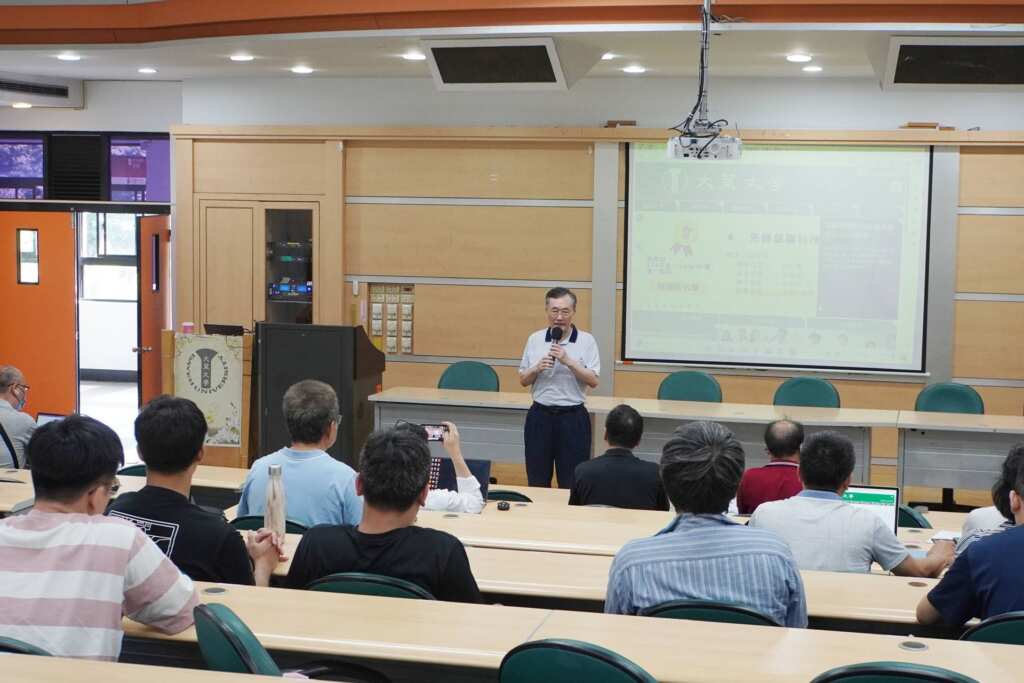 ▲大葉大學工學院李清華院長歡迎學員參加研習。(記者林明佑翻攝)