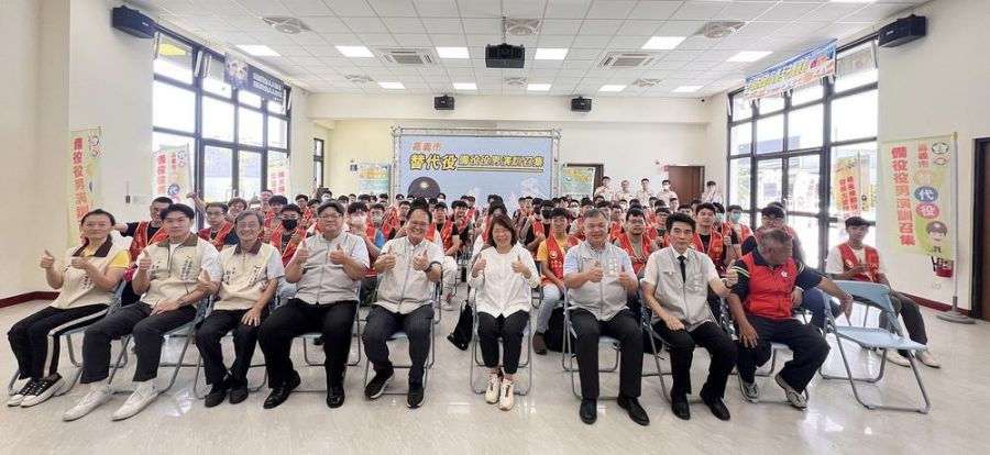 嘉義市114年替代役備役EMT-1演訓召集 黃敏惠表揚績優替代役