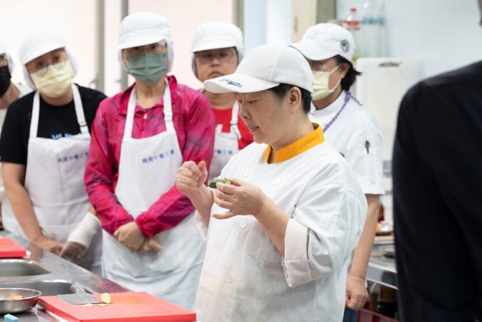 善用女力,「婦」出職場! 73 1405230003 scaled